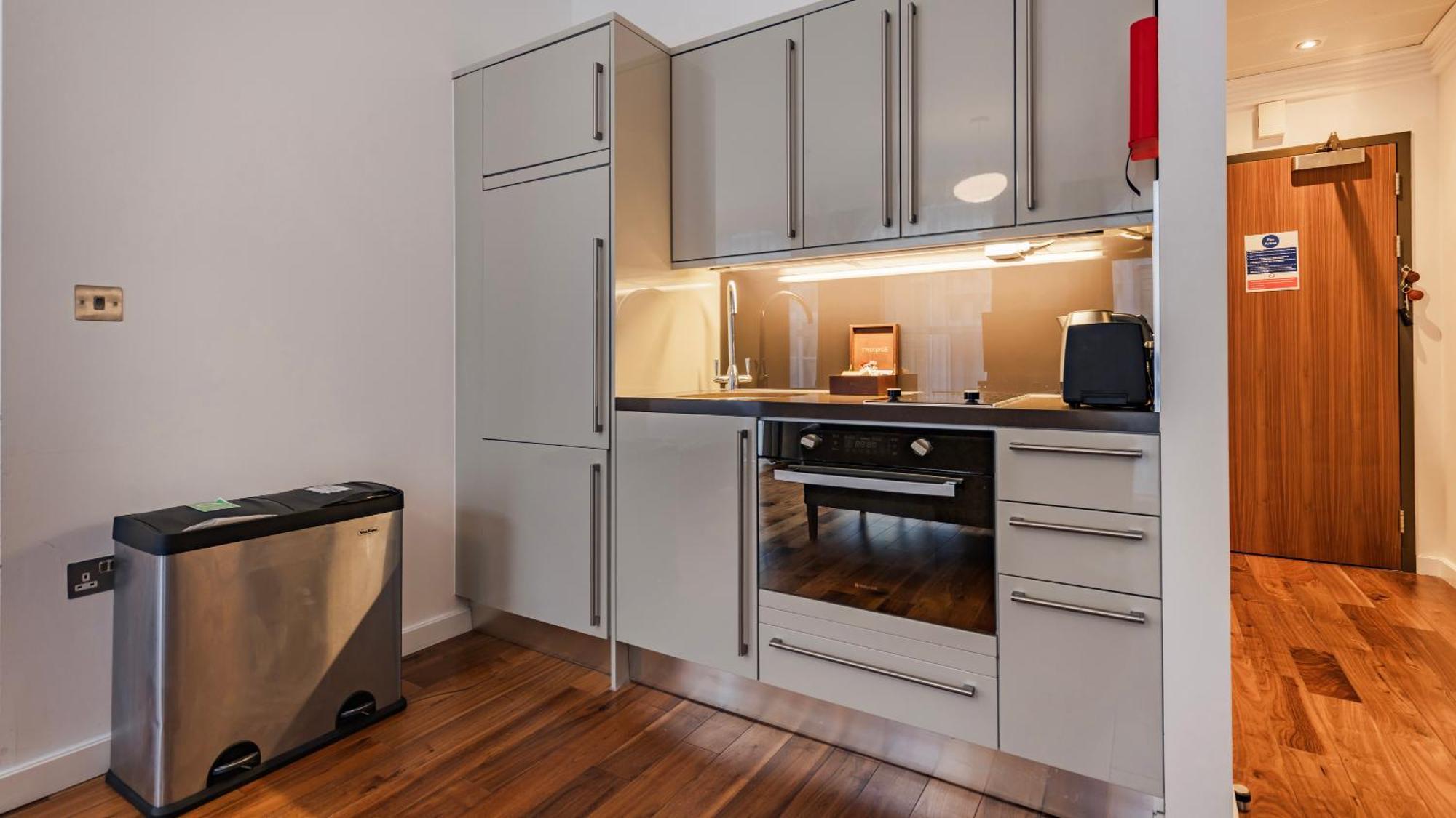 Monument Serviced Apartments By Lovelystay Londres Exterior foto
