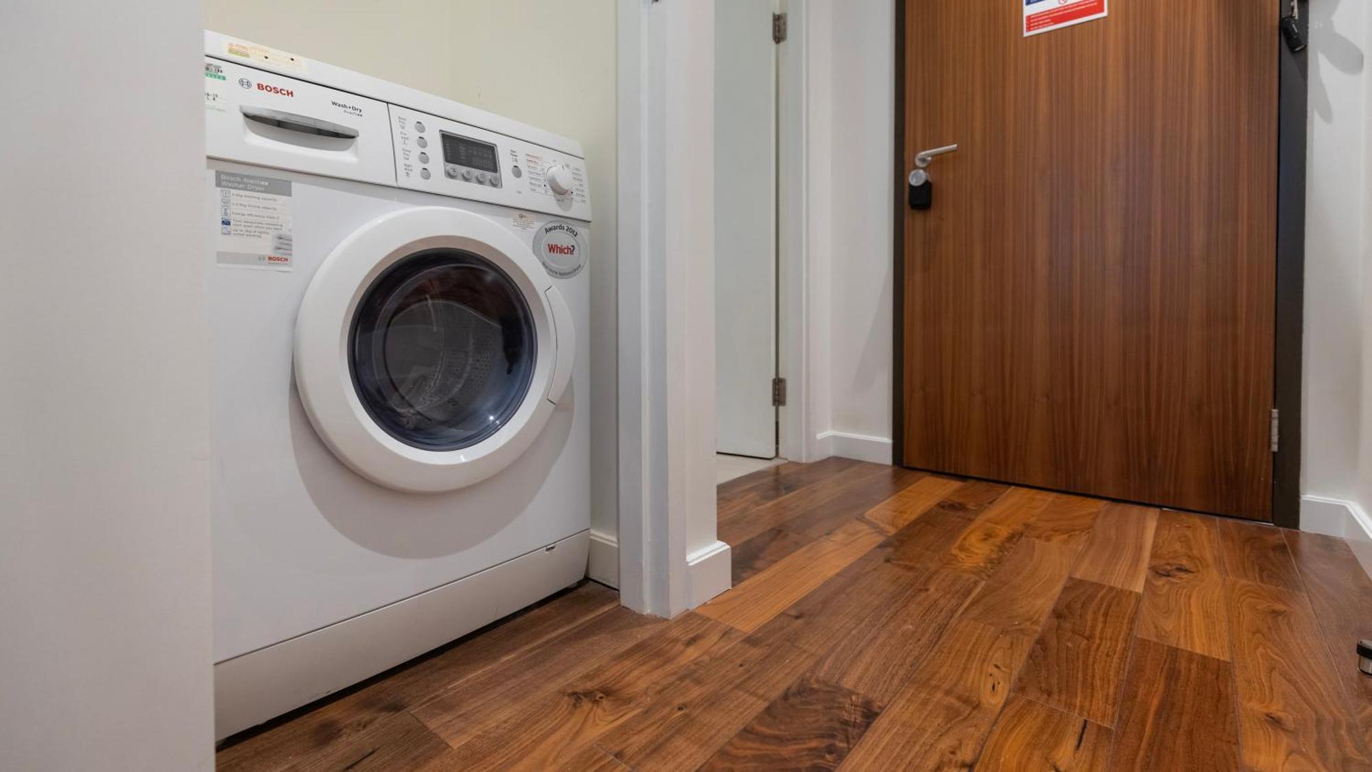 Monument Serviced Apartments By Lovelystay Londres Exterior foto